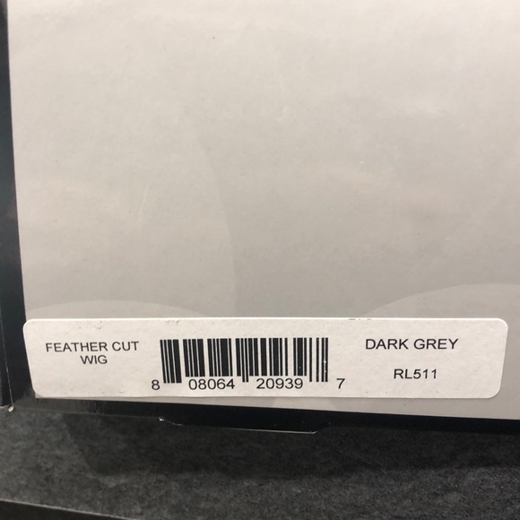 Feather cut wig by hairUwear - Picture 5 of 5